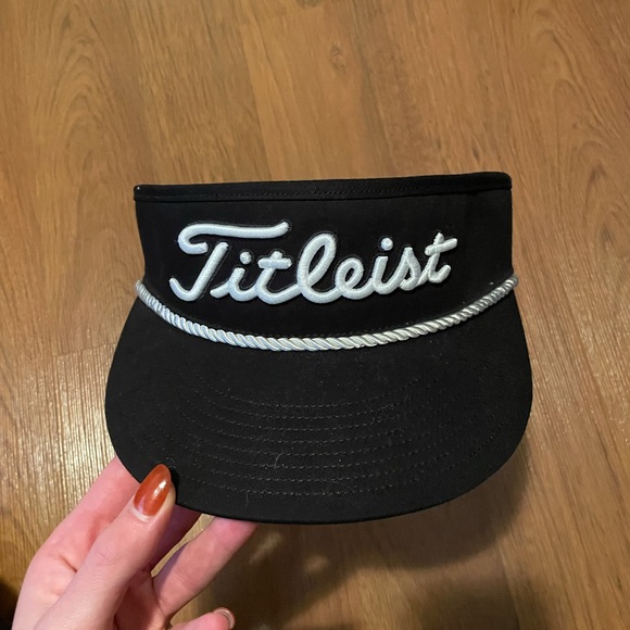 Men’s Titleist Visor